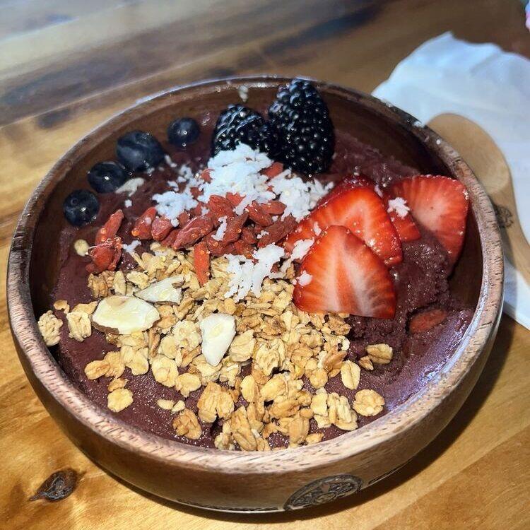 MIGHTY BERRY BOWL